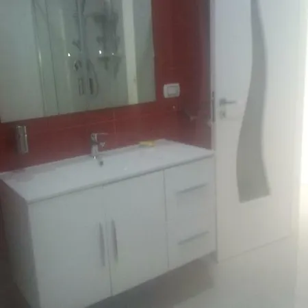 Stanza Con Bagno Guest house *
